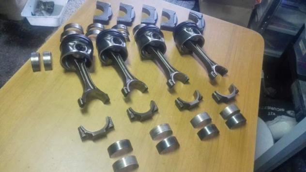 4 Pistoni e Bielle completi Audi Q5 2.0 170 cv. Quattro 2010 - Foto 3