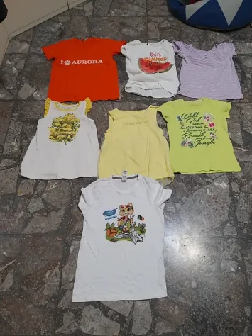 lotto 7 magliette bambina 7 anni multimarca in buone condizioni 2 canottiere 5 t - Foto 6