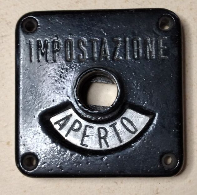 INDICATORE PER BAGNI DI VAGONE FERROVIARIO DI EPOCA POST 2° GUERRA