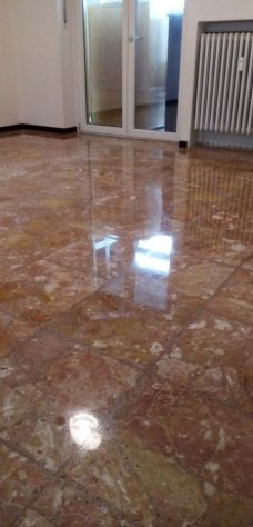 PULIZIA LUCIDATURA MARMI E GRANITO A TORINO