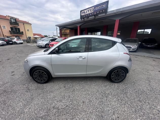 Lancia Ypsilon 1.2 69 CV 5 porte GPL Platinum - Foto 6