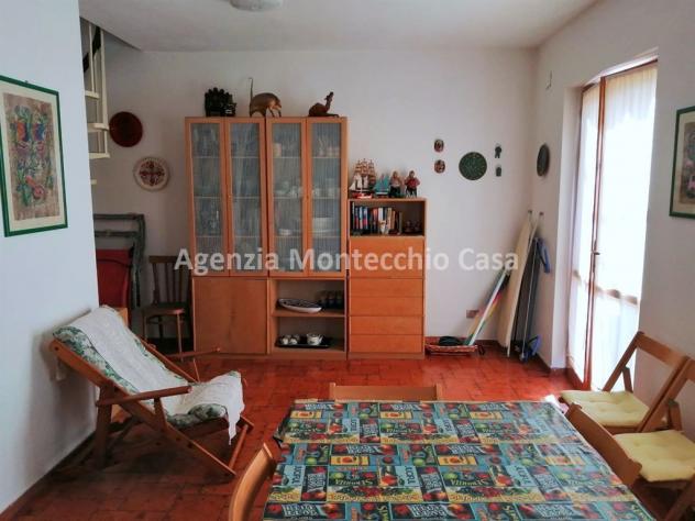 Appartamento su due livelli a pochi passi dal mare – Completamente arredato - Foto 3