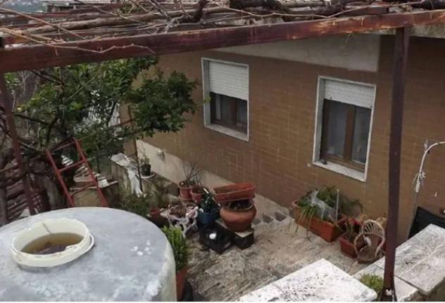 Immobile in asta di 121 m² con più di 5 locali in vendita a Cosenza - Foto 16