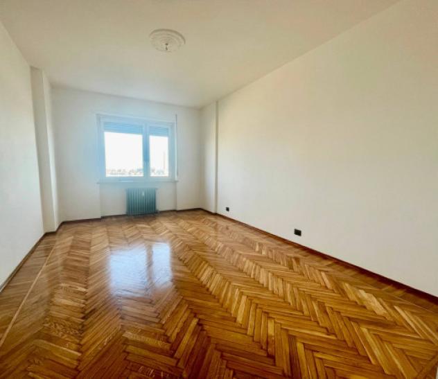 Appartamento di 90 m² con 3 locali in affitto a Torino