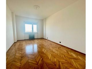 Appartamento di 90 m² con 3 locali in affitto a Torino