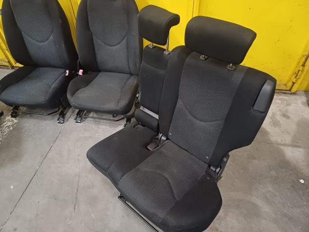 TAPPEZZERIA COMPLETA TOYOTA Rav4 4° Serie 2AD-FTV (0509) - Foto 4
