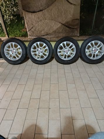 Cerchi in legagomme Fiat panda - Foto 2