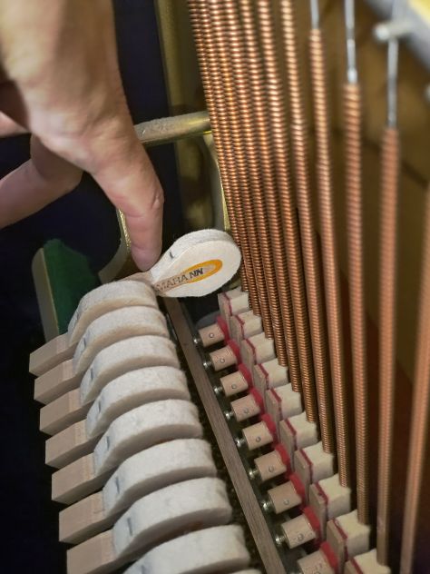 Pianoforte Yamaha U3AS con pedale tonale con trasporto e panca inclusi - Foto 3