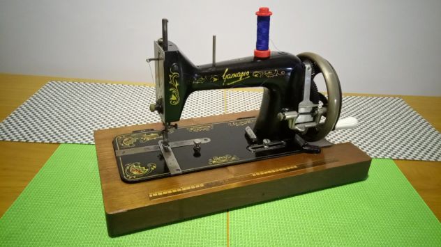Macchina da cucire Rara "Gamages" Made in England del 1928-30