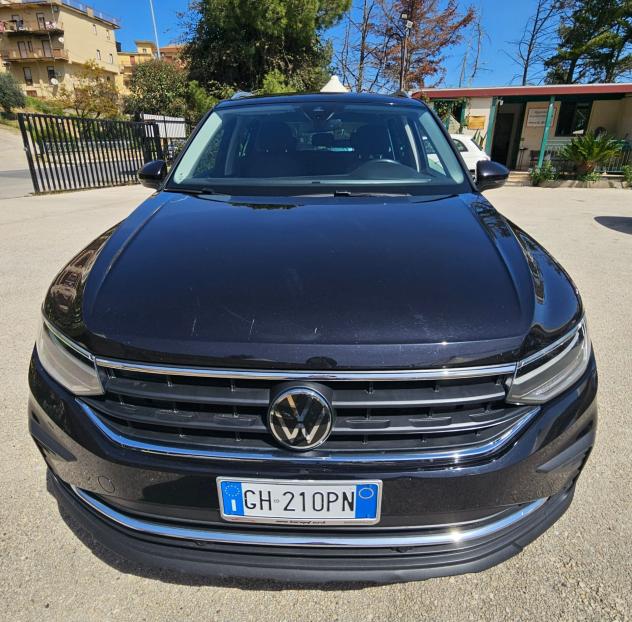 Volkswagen Tiguan 2.0 TDI 150 CV SCR DSG Elegance