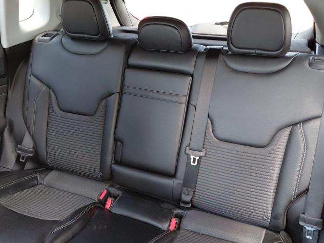 Jeep Compass e-Hybrid 1.5 Turbo MHEV T4 96kW Night Eagle DDCT - Foto 10