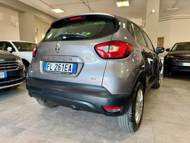 Renault Captur 1.5 dCi 110cv Energy Iconic 2016 - Foto 7