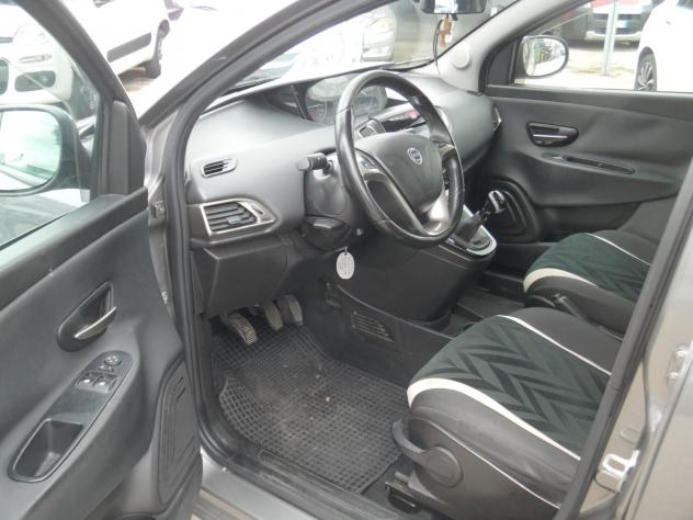 Lancia Ypsilon 1.3 MJT 16V 95 CV 5 porte S&S Gold - Foto 10