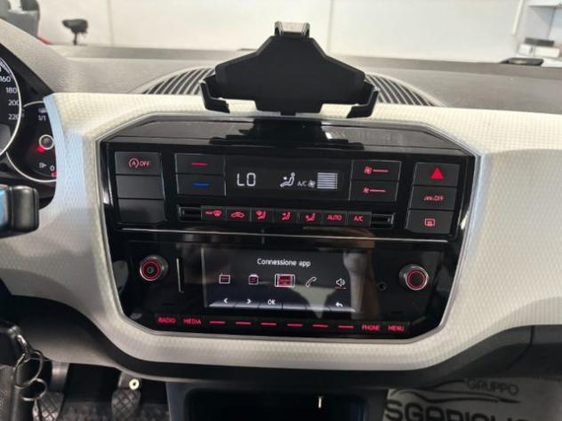 VOLKSWAGEN up! 1.0 Benzina EVO color up! BlueMotion Technology rif. 24070599 - Foto 10