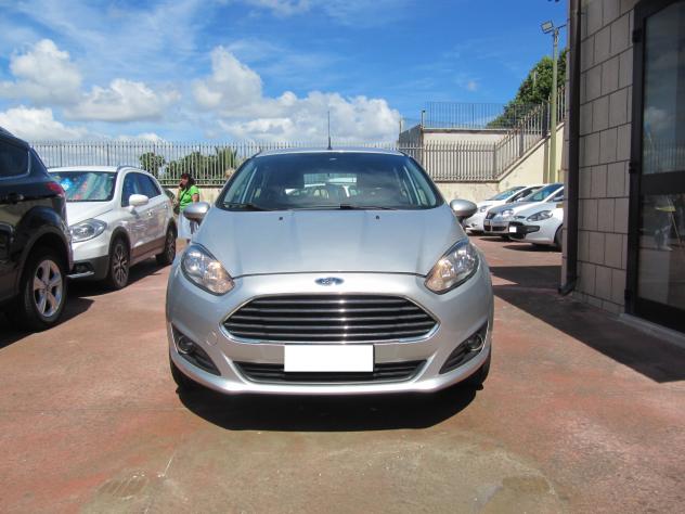 Ford Fiesta Plus 1.5 TDCi 75CV 5 porte - Foto 3