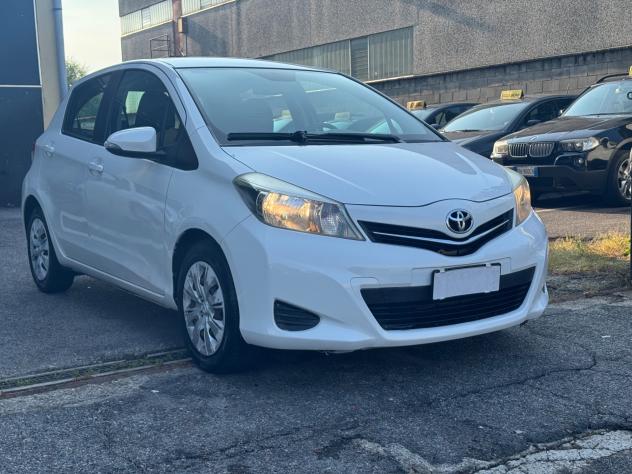 Toyota Yaris 1.0 5 porte Active - Foto 3