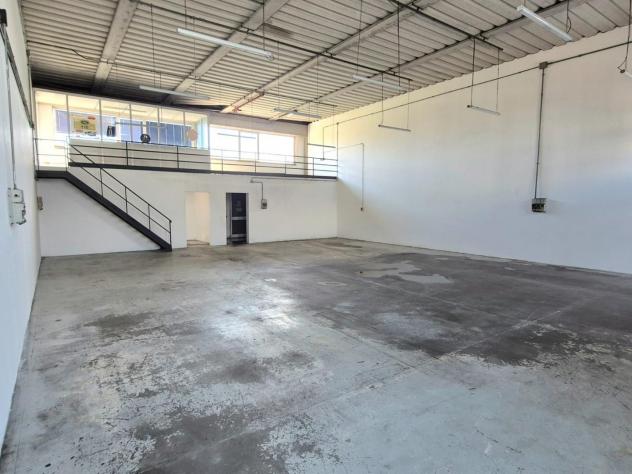 Capannone artigianale in vendita a San Filippo - Lucca 230 mq Rif: 1389154 - Foto 4