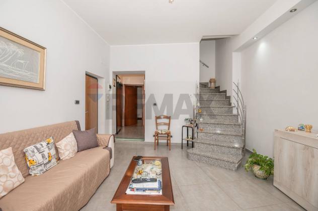 Casa Semindipendente in vendita a Caltagirone - Foto 2
