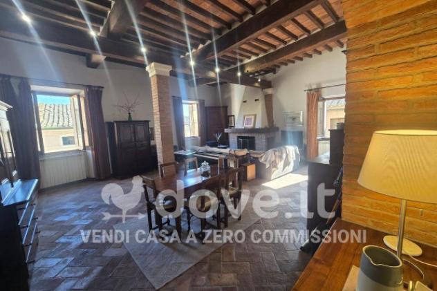 Attico / Mansarda di 160 m² con 5 locali in vendita a Montepulciano - Foto 18