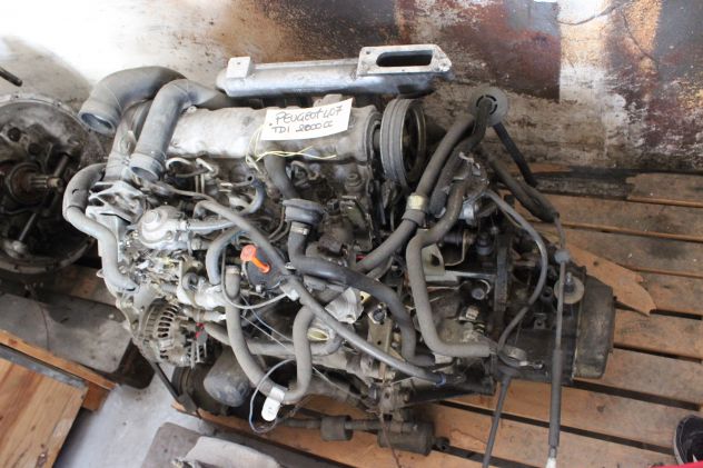 Motore PEUGEOT 407 TDI 2000CC - Foto 2