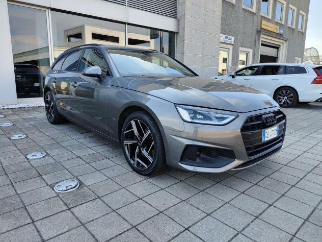 Audi A4 Avant 35 TDI 163CV S tronic Pelle Tetto Cerchi18 - Foto 2