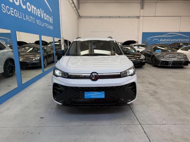 VOLKSWAGEN Tiguan 3ª serie Tiguan 2.0 TDI 150 CV DSG R-Line - Foto 3