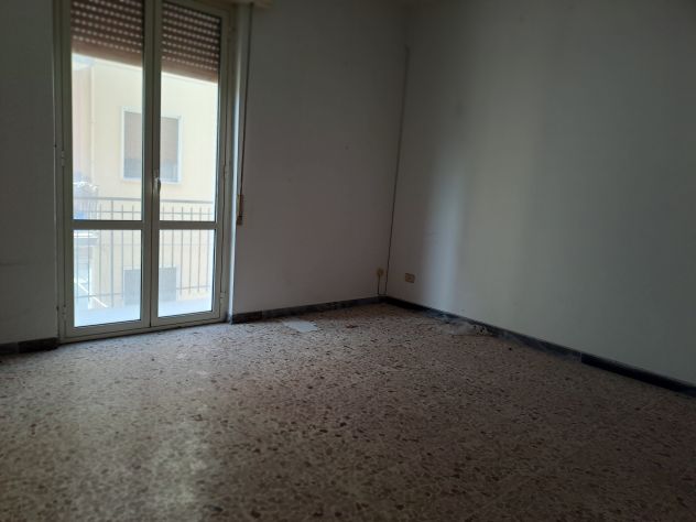 Secondo piano angolare in zona Lungomare Rossini.Rif:VR244 - Foto 2