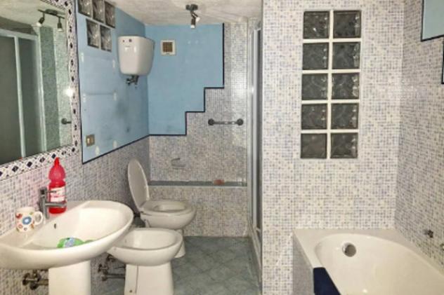 Immobile in asta di 228 m², box auto in vendita a Gualdo Tadino - Foto 6