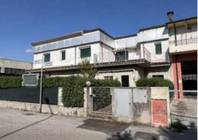 Immobile in asta di 229 m² in vendita a Montebello Vicentino - Foto 3