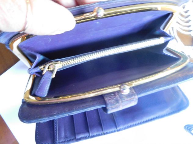 CAMPIONATURE DI INDUMENTI ED ACCESSORI PER DONNA FIRMATI - Foto 5