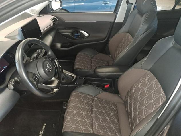 Toyota Yaris Cross 1.5 Hybrid 5p. E-CVT Lounge - Foto 10