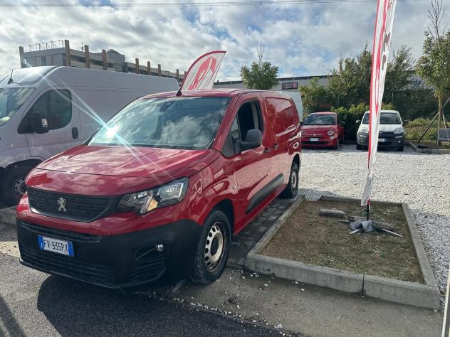 Peugeot Partner BlueHDi 130 S&S PL Furgone Grip - Foto 4