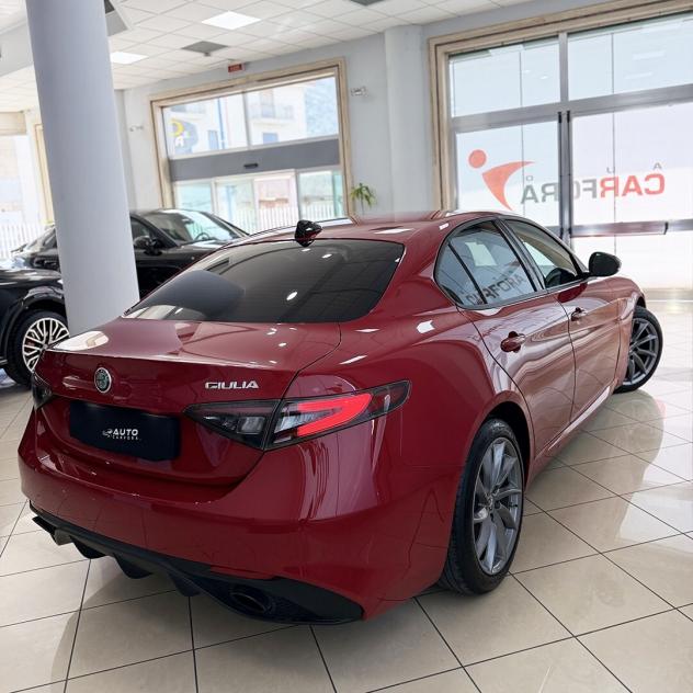 Alfa Romeo Giulia 2.2 Turbodiesel 160 CV AT8 Sprint - Foto 5