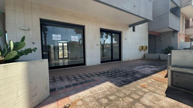 3 Vetrine in vendita a Monopoli - Foto 2