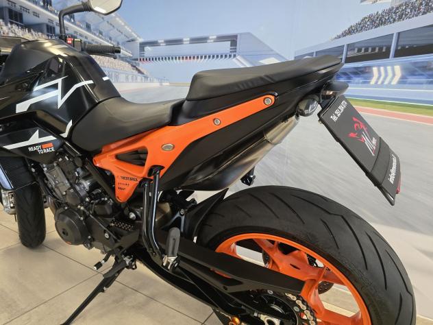 KTM 890 Duke GP 02/2023 - Km 12200 - Foto 7