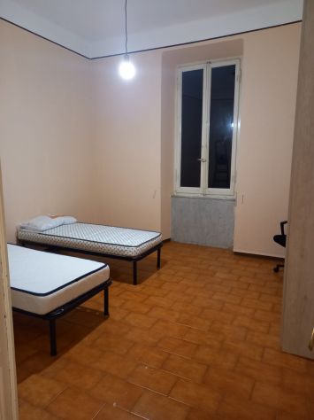 Centro pedonale 4vani tre camere per trasfertisti studenti