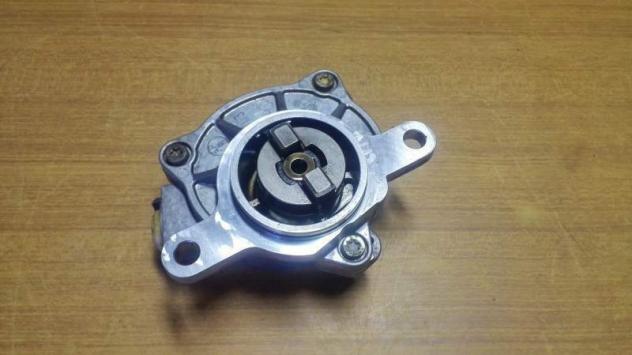 Pompa vuoto depressore freni Renault Espace 2.2 dCi 150 Cv. 03