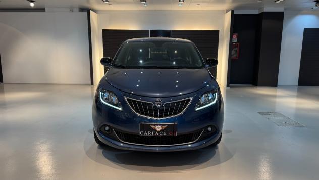 Lancia Ypsilon 1.0 70cv Hybrid Gold - 2023 - Foto 2