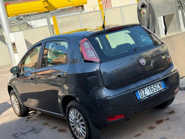 Fiat Punto Evo 1.4 5 porte Emotion Natural Power - Foto 5