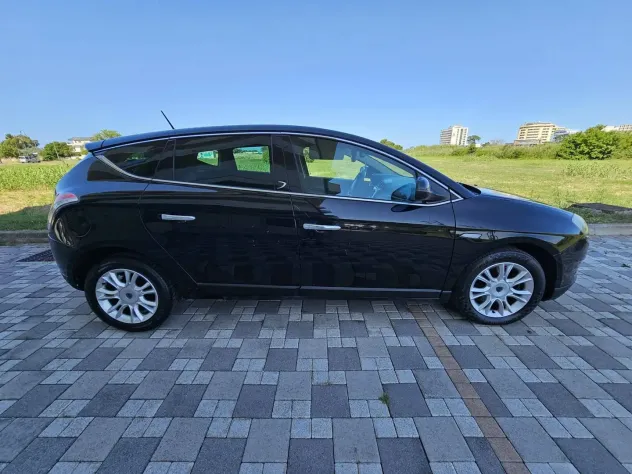 Lancia Delta III 2008 2.0 mjt Argento 165cv dpf - Foto 6