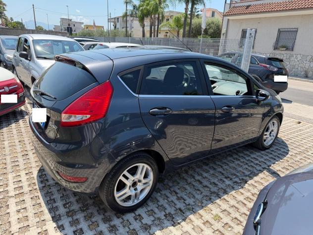 Ford Fiesta 1.2 82 CV 5 porte Titanium-11/2010 - Foto 5