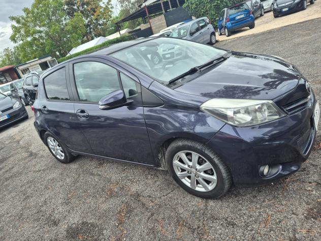 Toyota Yaris 1.4 D-4D 5 porte Lounge