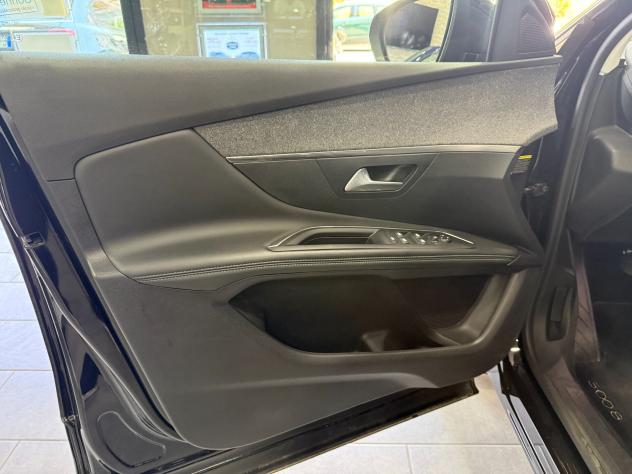 Peugeot 3008 BlueHDi 130 S&S EAT8 Allure - Foto 10