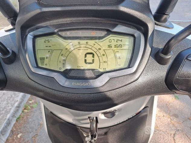 Piaggio Beverly 400 i.e. HPE ABS ASR 2021 GARANZIA - Foto 7