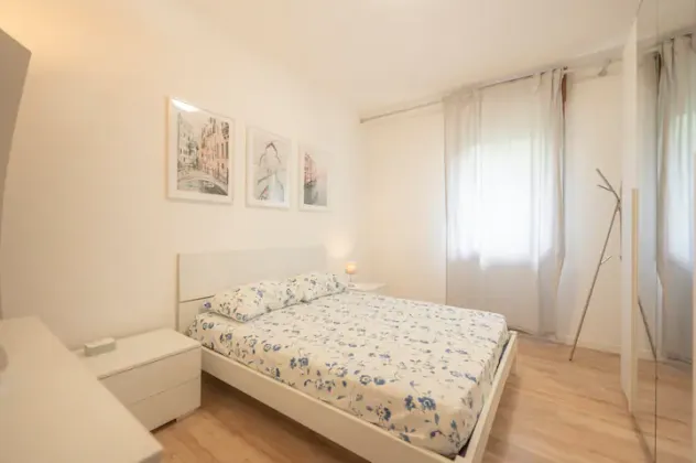 AFFITTASI APPARTAMENTO CON 3 CAMERE PER STUDENTI O LAVORATORI - Foto 2