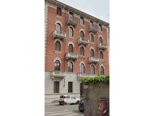 AFFITTO CAMERA MATRIMONIALE IN CIT TURIN