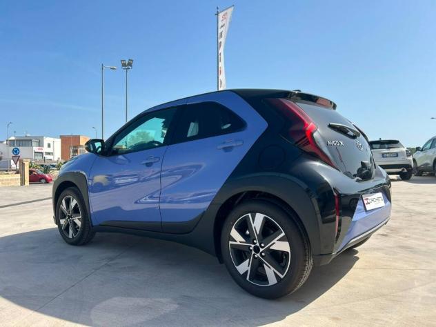 Toyota Aygo X 1.5 hybrid Icon e-cvt - Foto 8