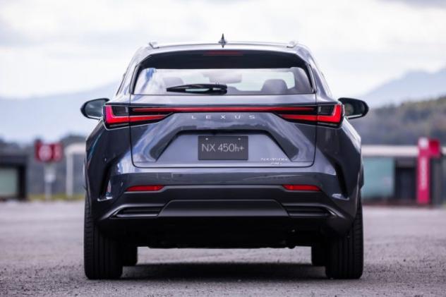 LEXUS NX 450h Plug-in 4WD Luxury rif. 23255872 - Foto 6