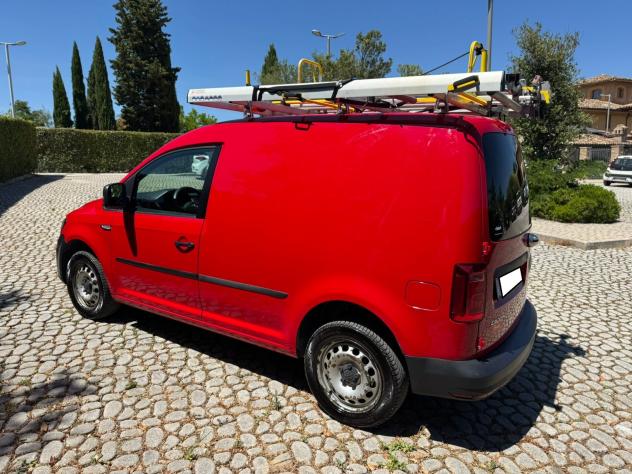 VW Caddy 2.0TDI 122 4WD S&S Bus. Off. Mobile 2016 - Foto 10