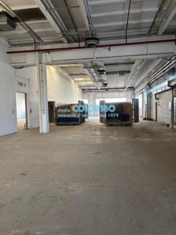 Immobile di 2400 m² con 3 locali in vendita a Legnano - Foto 5